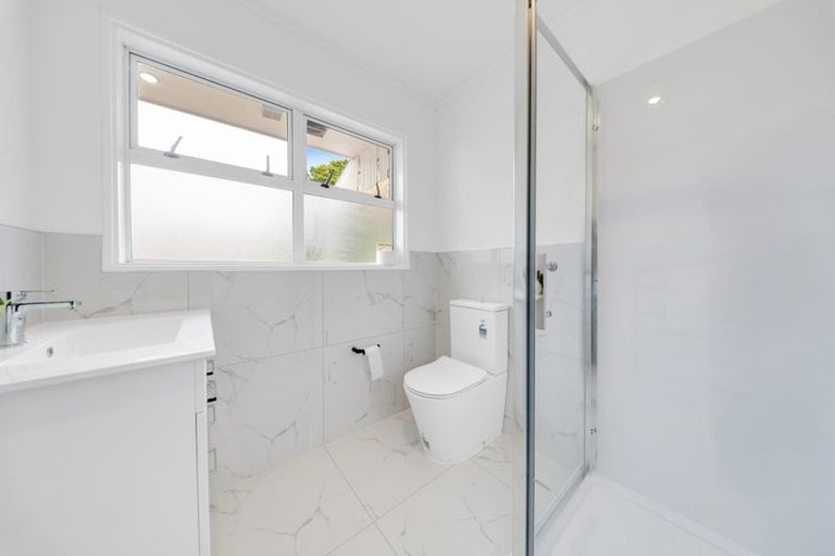 Photo of property in 3b Kelvyn Grove, Hillpark, Auckland, 2102