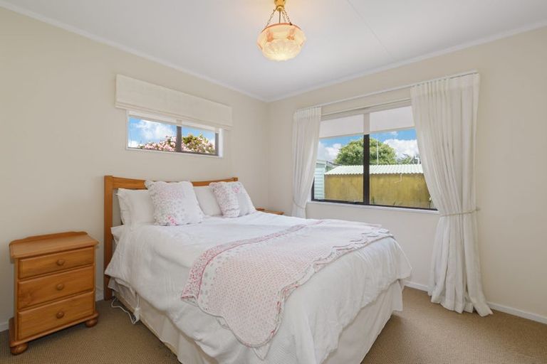 Photo of property in 28 Johnston Street, Waihi, 3610
