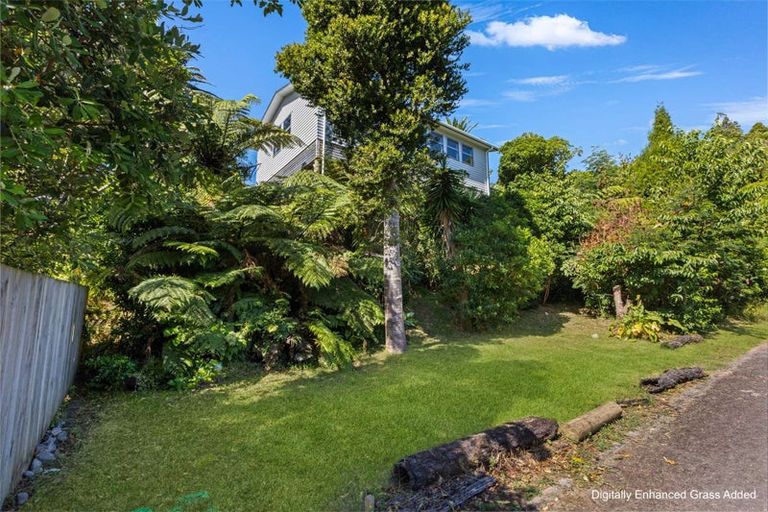 Photo of property in 14 Nevada Drive, Merrilands, New Plymouth, 4312