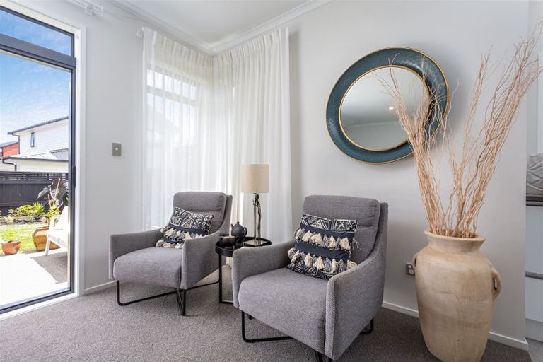 Photo of property in 9 Fort Lincoln Loop, Karaka, Papakura, 2113