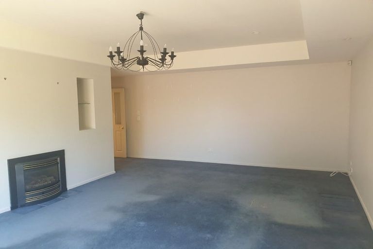 Photo of property in 9 Sharnbrook Lane, Casebrook, Christchurch, 8051