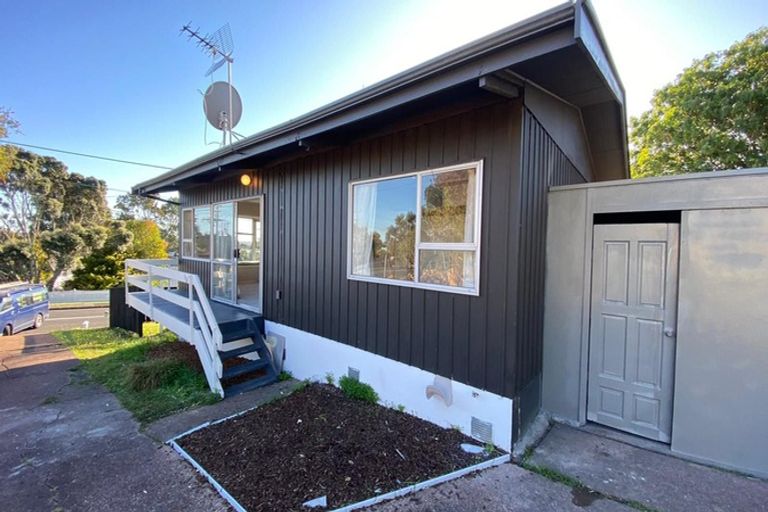 Photo of property in 2/31 Lavelle Road, Henderson, Auckland, 0612