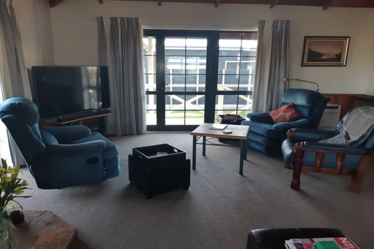 Photo of property in 16 Esther Street, Martinborough, 5711