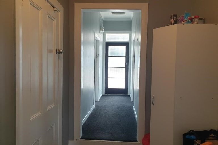 Photo of property in 117 Wallace Street, Mount Cook, Wellington, 6021