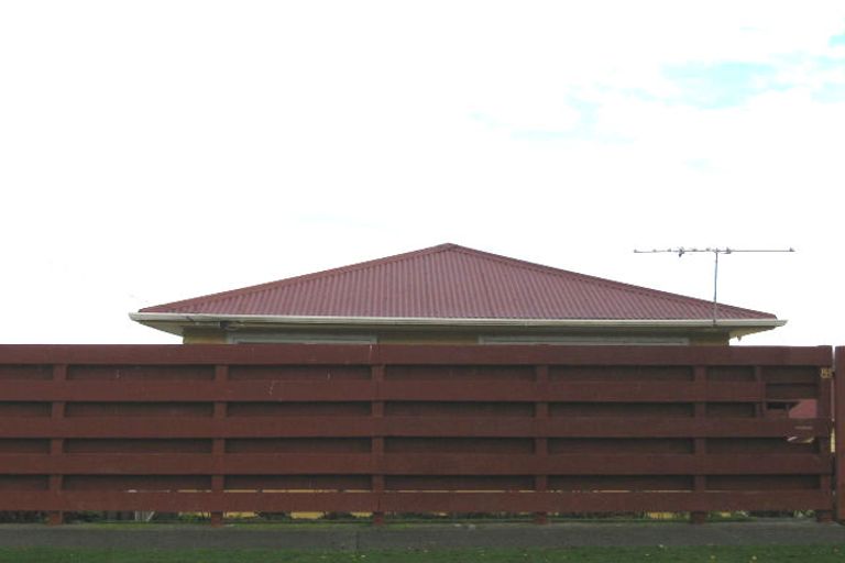 Photo of property in 83 Driver Crescent, Cannons Creek, Porirua, 5024