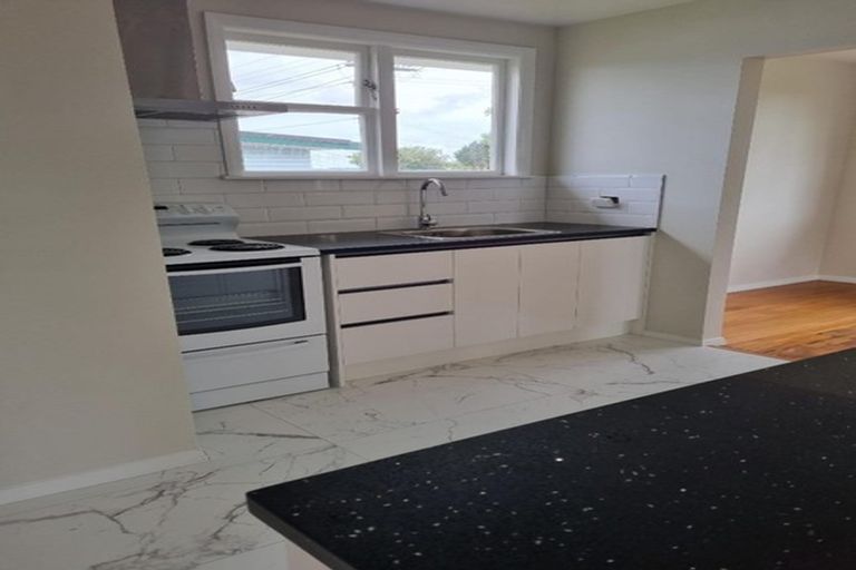 Photo of property in 82 Vine Street, Mangere East, Auckland, 2024