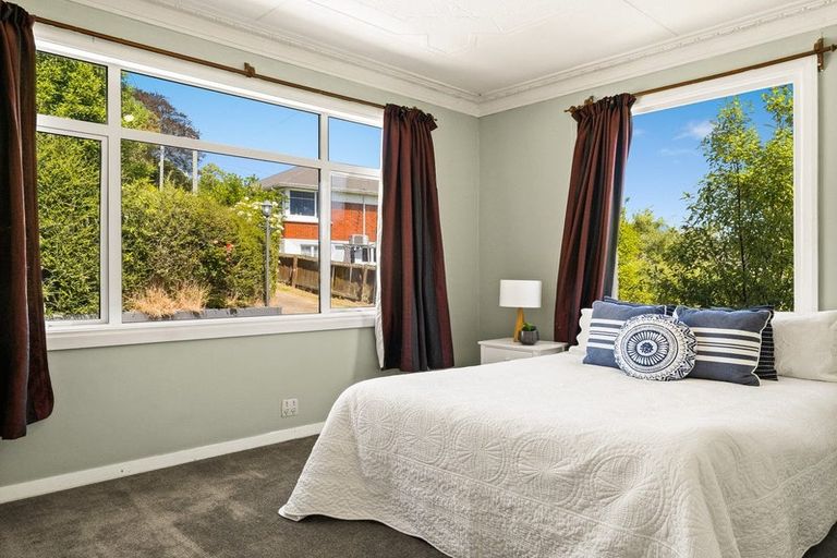 Photo of property in 8a Scotland Terrace, Green Island, Dunedin, 9018