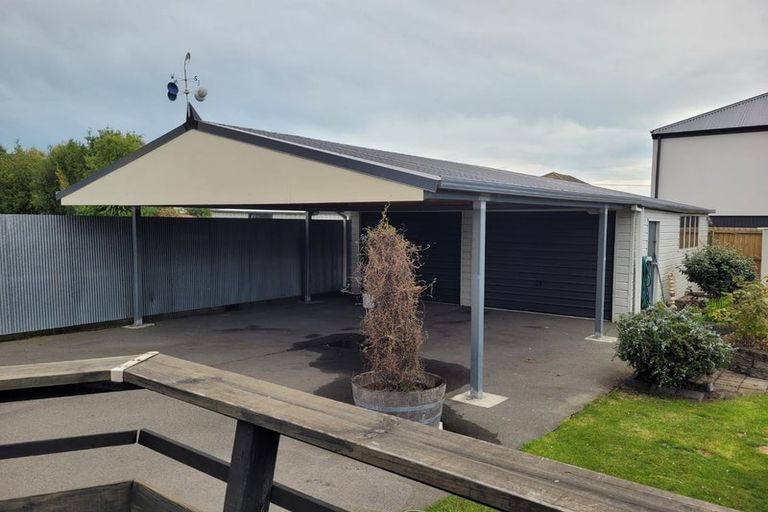 Photo of property in 4 Tulloch Place, Papanui, Christchurch, 8052