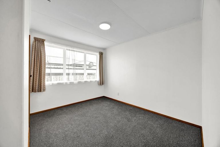 Photo of property in 9 Arawa Street, Welbourn, New Plymouth, 4312