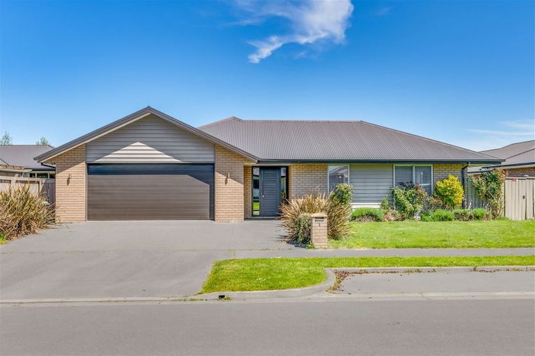 Photo of property in 3 Mariposa Crescent, Aidanfield, Christchurch, 8025