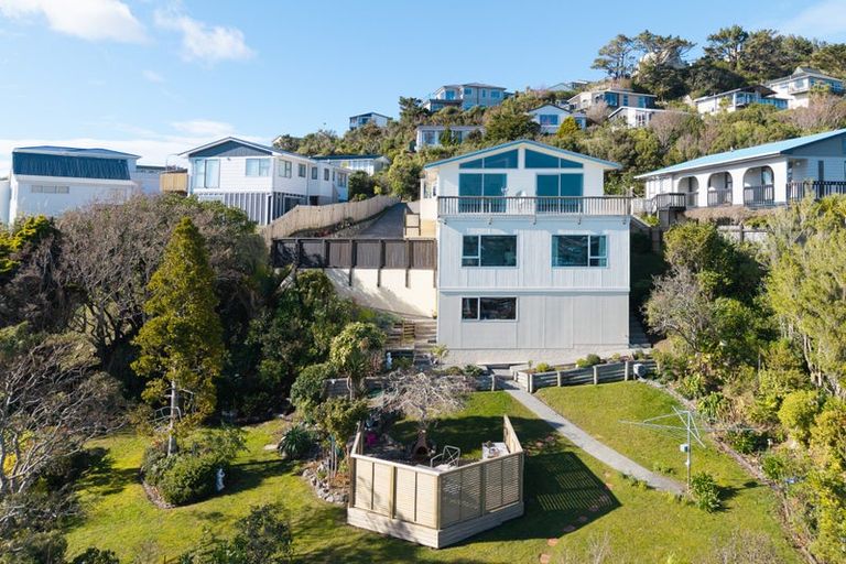 Photo of property in 43 Chapman Street, Johnsonville, Wellington, 6037