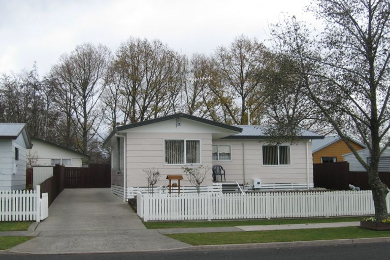 Photo of property in 4 Shelley Jane Place, Dinsdale, Hamilton, 3204