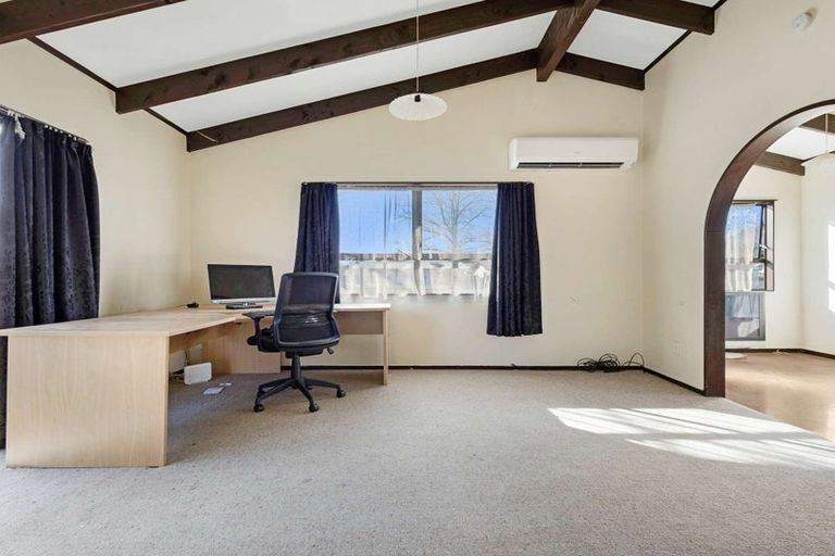 Photo of property in 255 Flaxmere Avenue, Flaxmere, Hastings, 4120