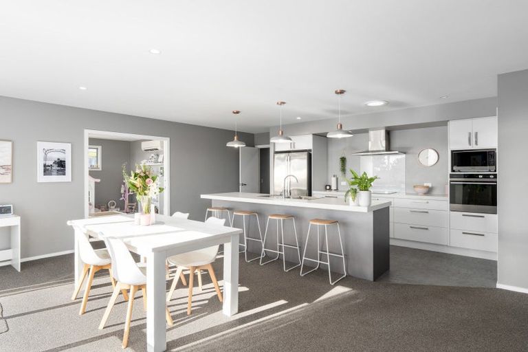 Photo of property in 27 Heathfield Drive, Mosgiel, 9024