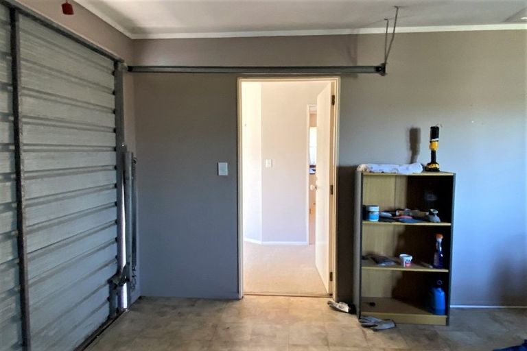 Photo of property in 14 Sandel Rise, Merrilands, New Plymouth, 4312