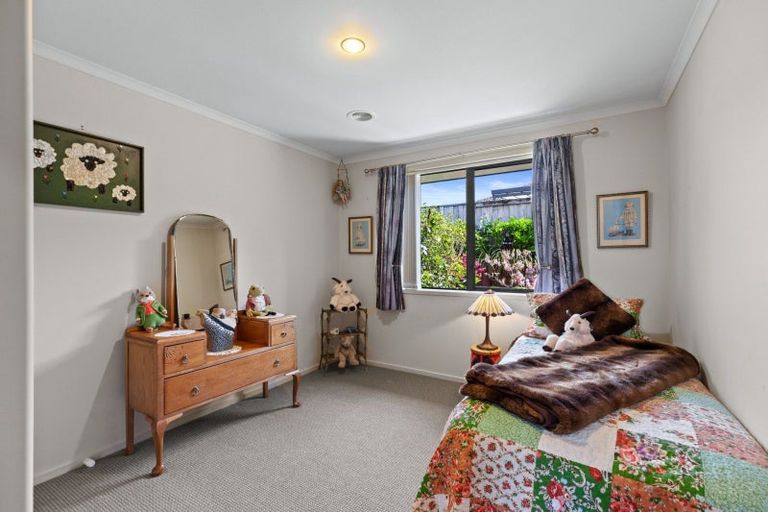 Photo of property in 5 Kirtle Close, Pyes Pa, Tauranga, 3112