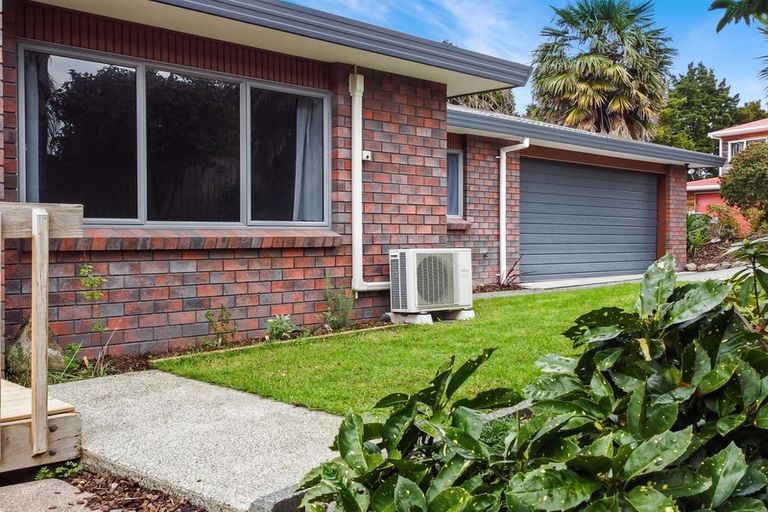 Photo of property in 22 Tui Crescent, Maunu, Whangarei, 0110