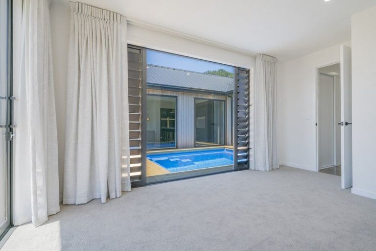 Photo of property in 8 Ian Hopper Way, Pauanui, 3579