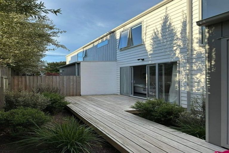 Photo of property in 2/368 Hereford Street, Linwood, Christchurch, 8011