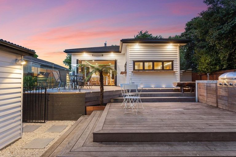 Photo of property in 27 Condell Avenue, Papanui, Christchurch, 8053