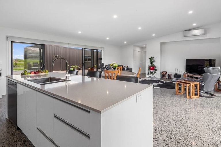 Photo of property in 18 Springs Road, Poroti, Whangarei, 0179