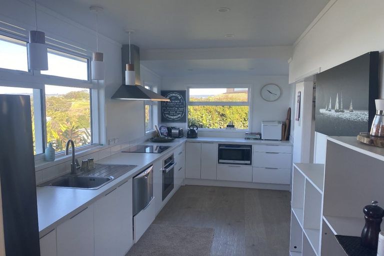 Photo of property in 91 Omokoroa Road, Omokoroa, 3114