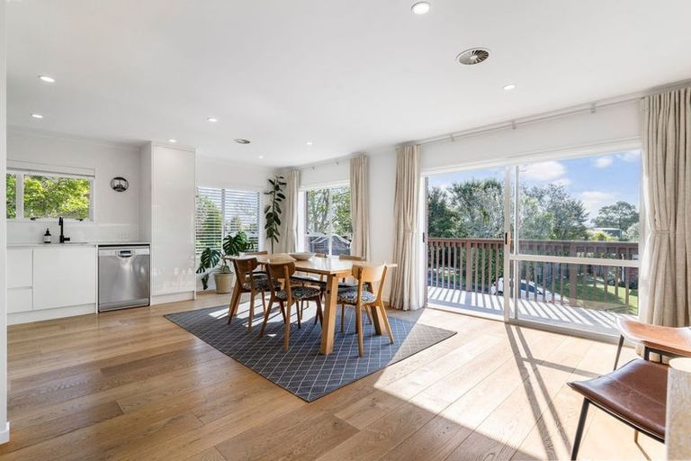 Photo of property in 2/25 Ciprian Place, Henderson, Auckland, 0612