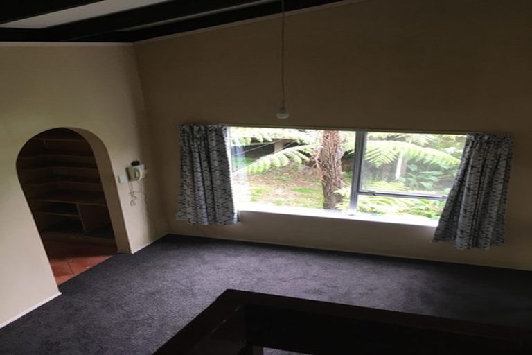 Photo of property in 3/42 Manuka Road, Glenfield, Auckland, 0629