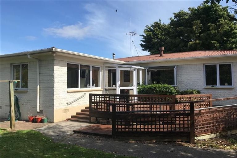 Photo of property in 18 Heath Street, St Andrews, Hamilton, 3200