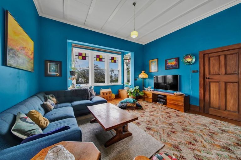 Photo of property in 64 Stanners Street, Eltham, 4322