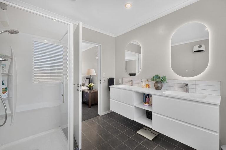 Photo of property in 49 Skyedale Drive, Harewood, Christchurch, 8051