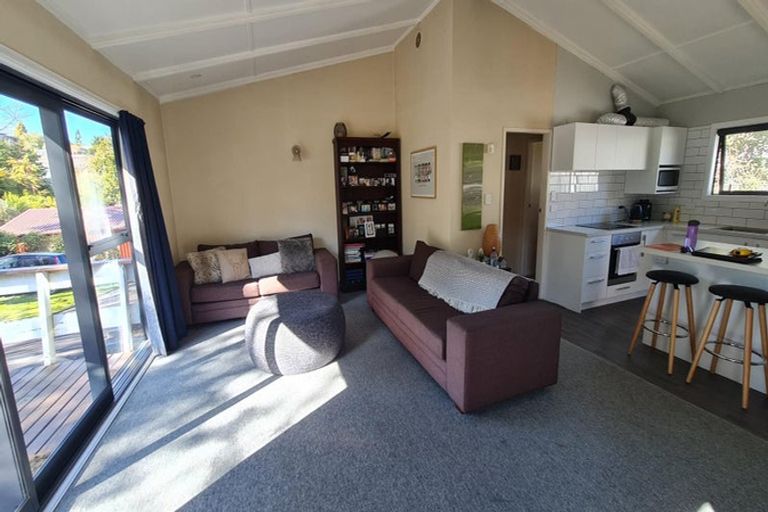 Photo of property in 96a Grand Vue Road, Kawaha Point, Rotorua, 3010