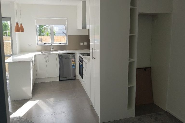 Photo of property in 39d Taka Street, Takanini, 2112