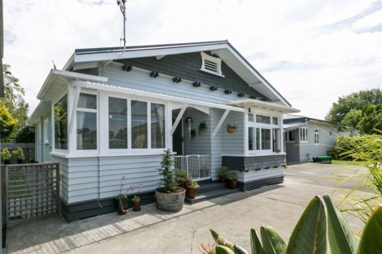 Photo of property in 102a Maddison Street, Akina, Hastings, 4122