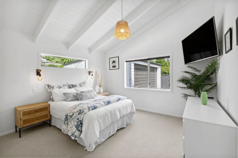 Photo of property in 12 Ainslee Street, Highlands Park, New Plymouth, 4312