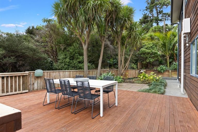 Photo of property in 46 Ballymore Drive, Pinehill, Auckland, 0632