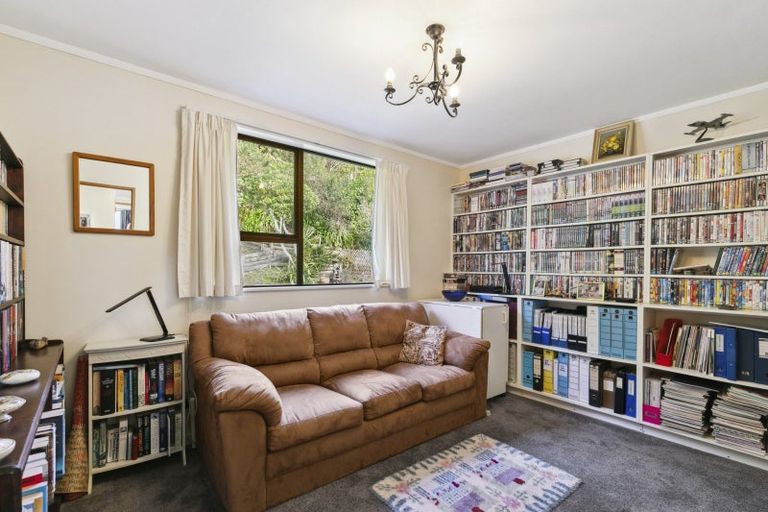 Photo of property in 34 Peterhouse Street, Tawa, Wellington, 5028