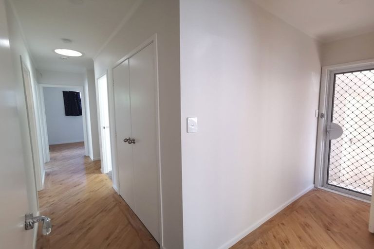 Photo of property in 1/10 Rotoiti Avenue, Pakuranga Heights, Auckland, 2010