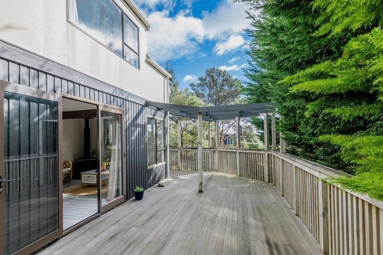 Photo of property in 10 Frances Street, Waikanae Beach, Waikanae, 5036