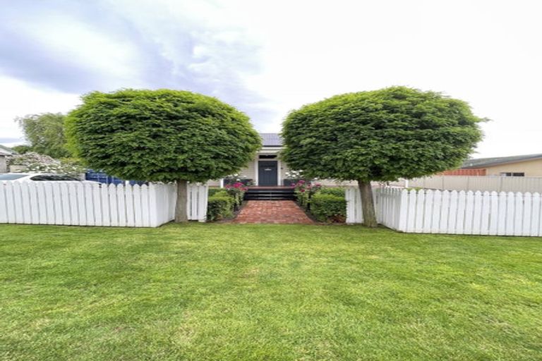 Photo of property in 5 Molyneux Avenue, Cromwell, 9310