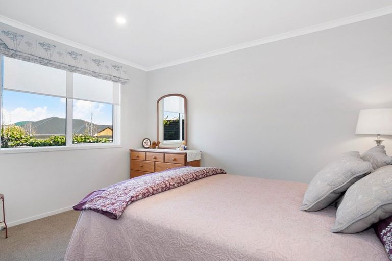 Photo of property in 8 Te Ranga Memorial Drive, Pyes Pa, Tauranga, 3112