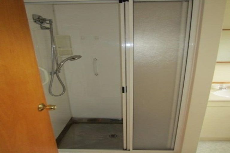 Photo of property in 340b Main Road, Tawa, Wellington, 5028