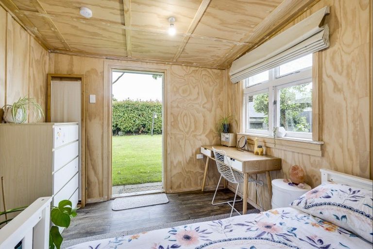 Photo of property in 10 Lipscombe Crescent, Havelock North, 4130