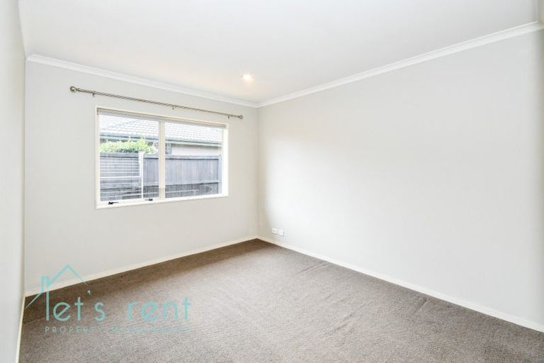 Photo of property in 45 Turnberry Drive, Wattle Downs, Auckland, 2103