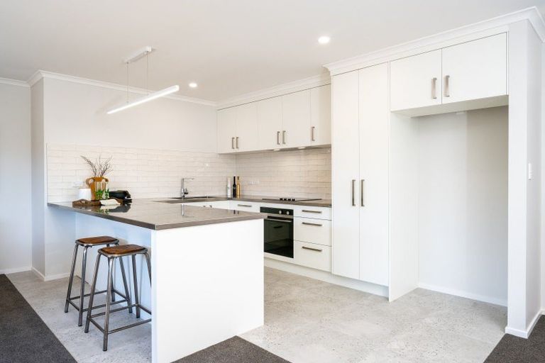 Photo of property in 50a Napier Road, Havelock North, 4130