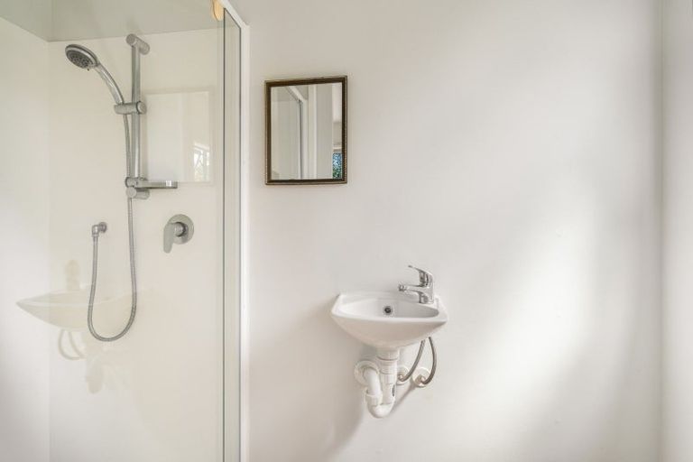 Photo of property in 218b Ocean Road, Whangamata, 3620