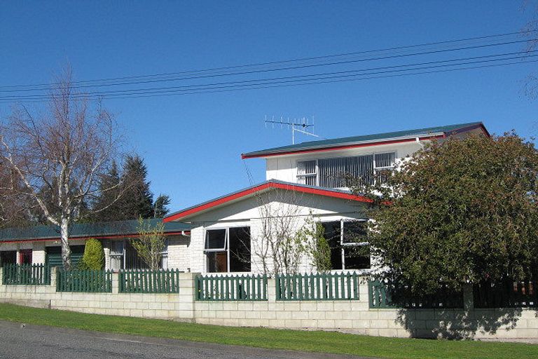 Photo of property in 1 Eden Terrace, Waipukurau, 4200