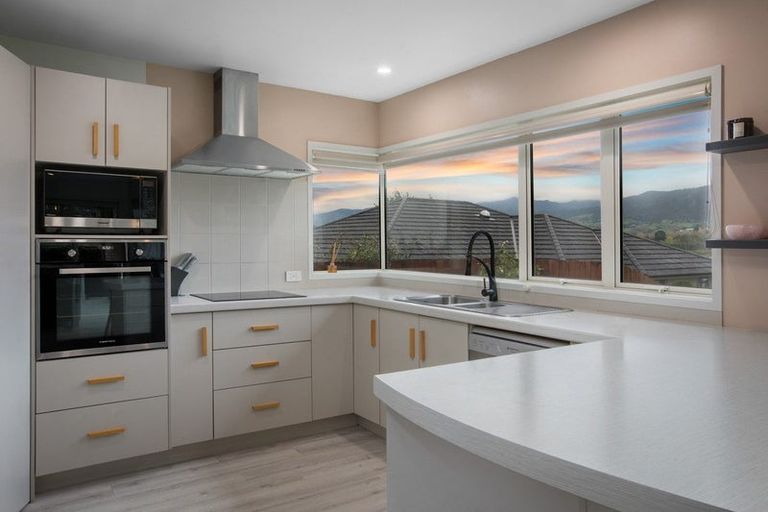 Photo of property in 14 Riverside Place, Katikati, 3129