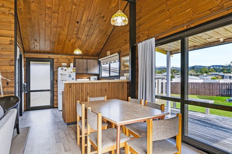 Photo of property in 62 Vista Paku, Pauanui, Hikuai, 3579