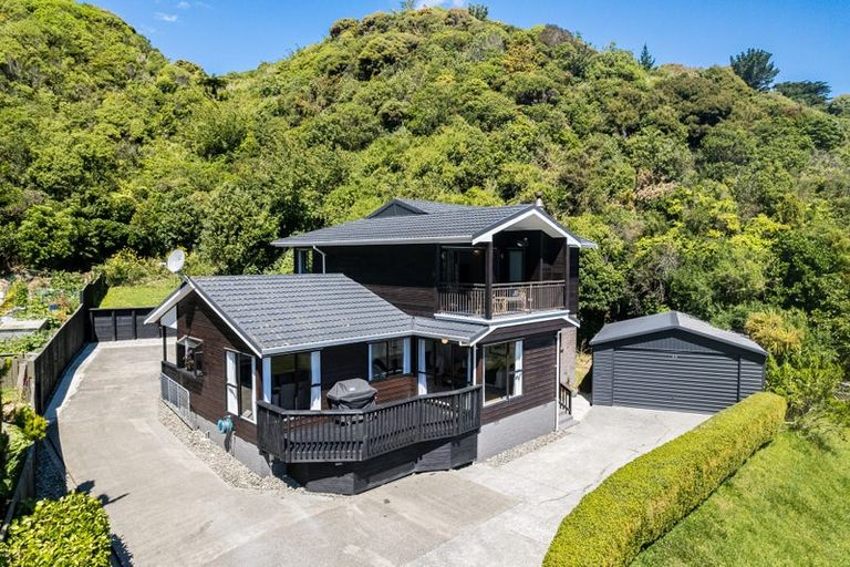 Photo of property in 103-105 Eskdale Road, Papakowhai, Porirua, 5024